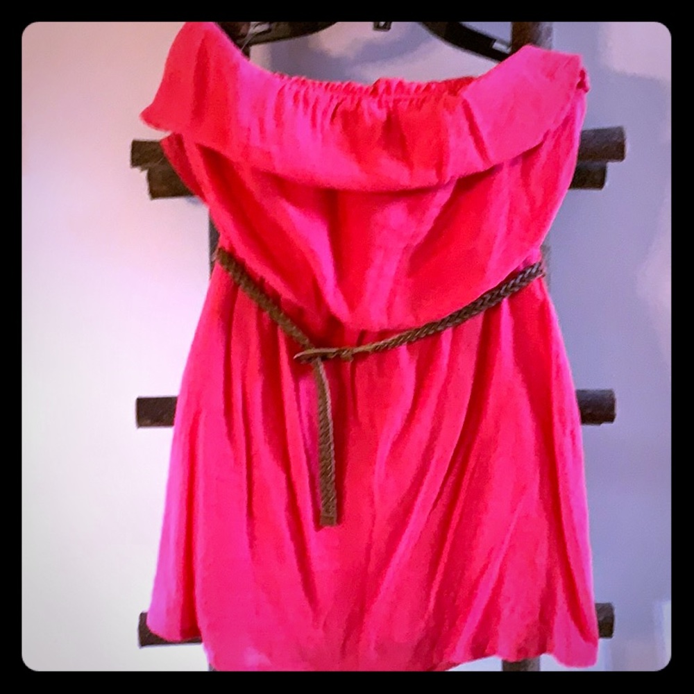 Strapless, float top with brown, braided belt